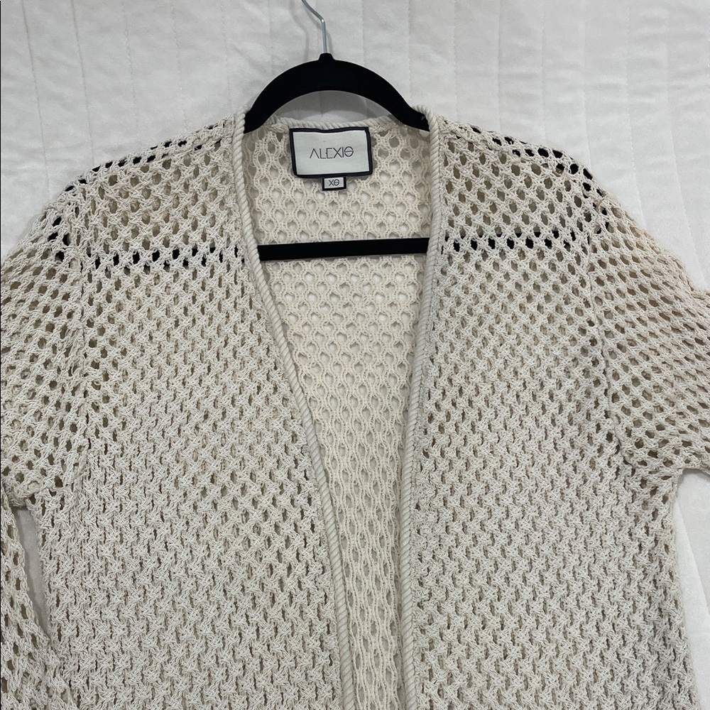 Alexis XS Cream Cardigan Women's Sweater